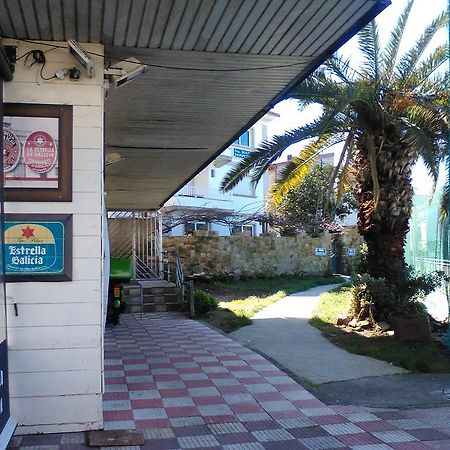 Hostal Santa Marta Playa Байона Экстерьер фото